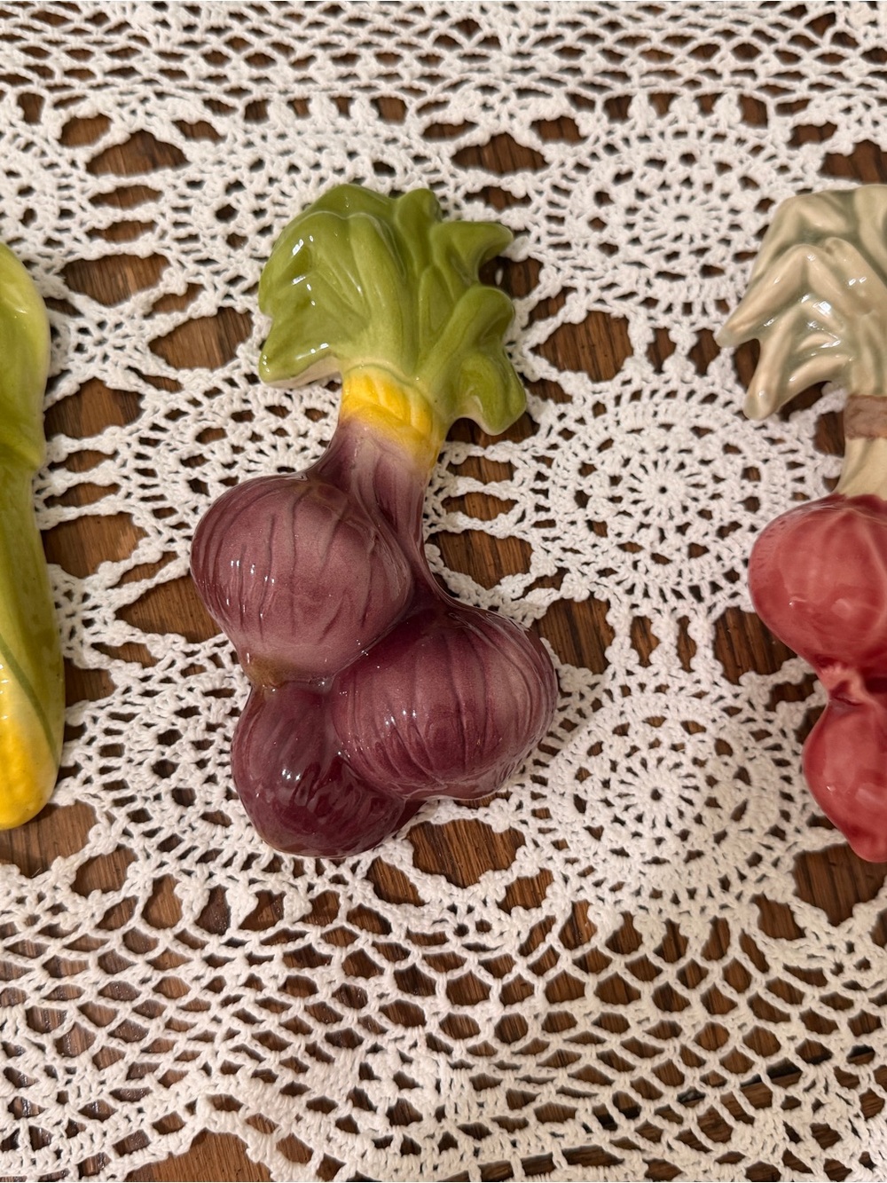 Vintage Ceramic Vegetable Wall Plaques Set of 3 Corn Onion Radish Kitchen Decor